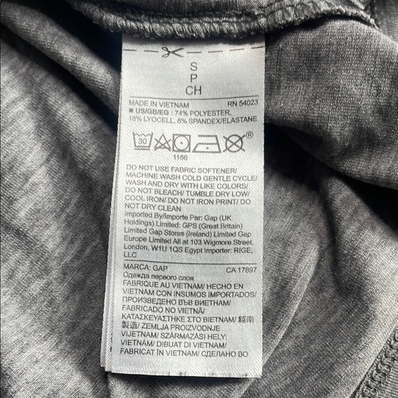 GAPFIT Gray Open Tie Back Women's Short Sleeve Top - Picture 9 of 11